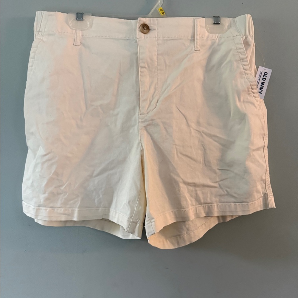 Old Navy Light Beige Shorts-6 inch inseam